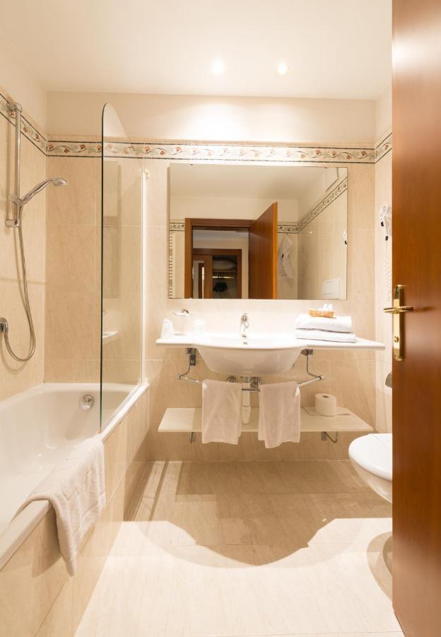 Hotel Eden Levico Terme Exterior photo